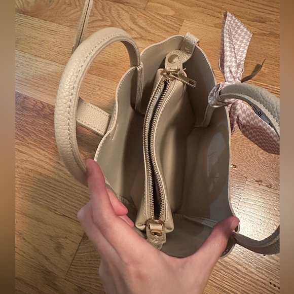 Women's Small Tote Bag in Light Beige with Pink Scarf Accent - Picture 3 of 4